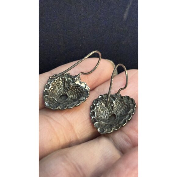 Southwestern 925 Silver Handmade Earrings Textured Heart & Rims Dangles Marked - Picture 4 of 6